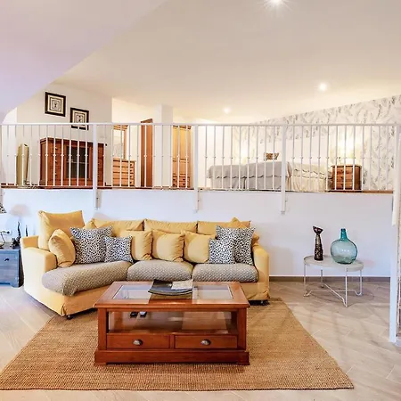 Cozy In With Kitchenette Appartement